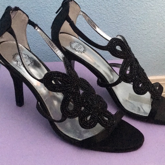 Black open toed High Heels - Picture 2 of 3